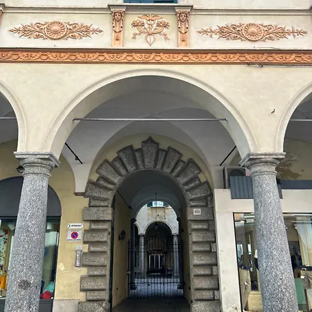 Porta Torre - By Relais Di Giada Апартаменты Комо